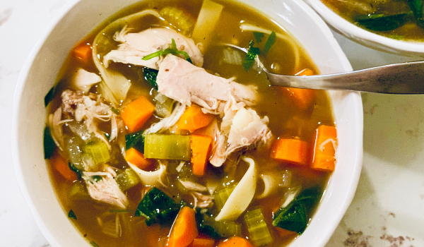 https://www.barilife.com/wp-content/uploads/2019/07/instant-pot-chicken-soup.png